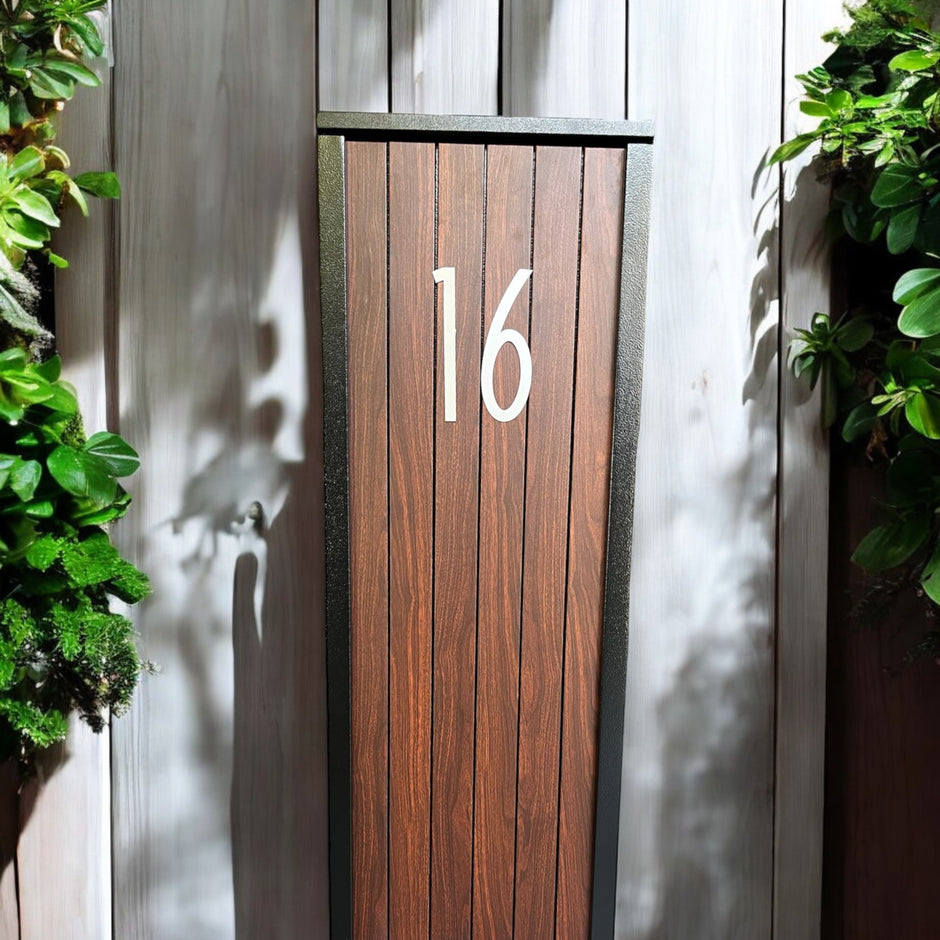 Modern, Contemporary Mailboxes - specialising in parcel dropboxes ...
