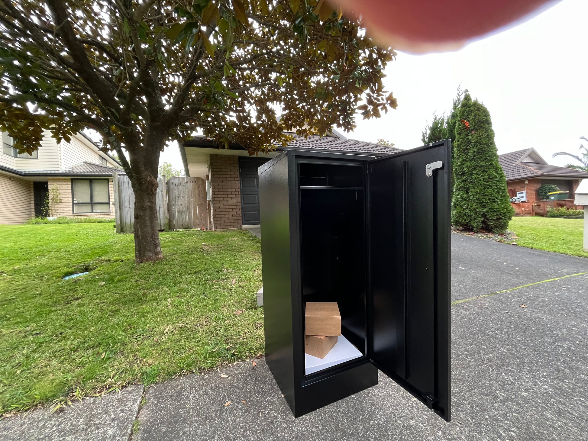 Modern parcel mailbox NZ – Genesis Box model by Aspect Box