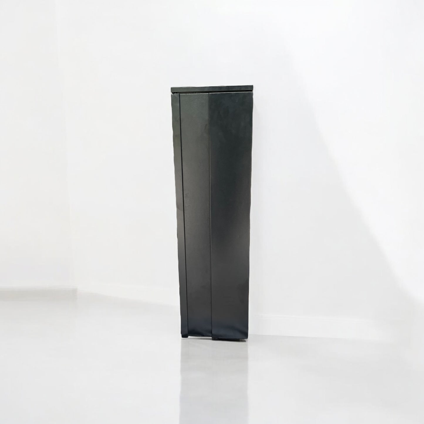 Modern parcel mailbox NZ – Raglan Pillar model by Aspect Box