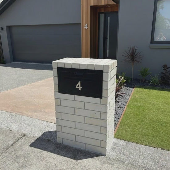 Ormiston Box Black by Aspect Box